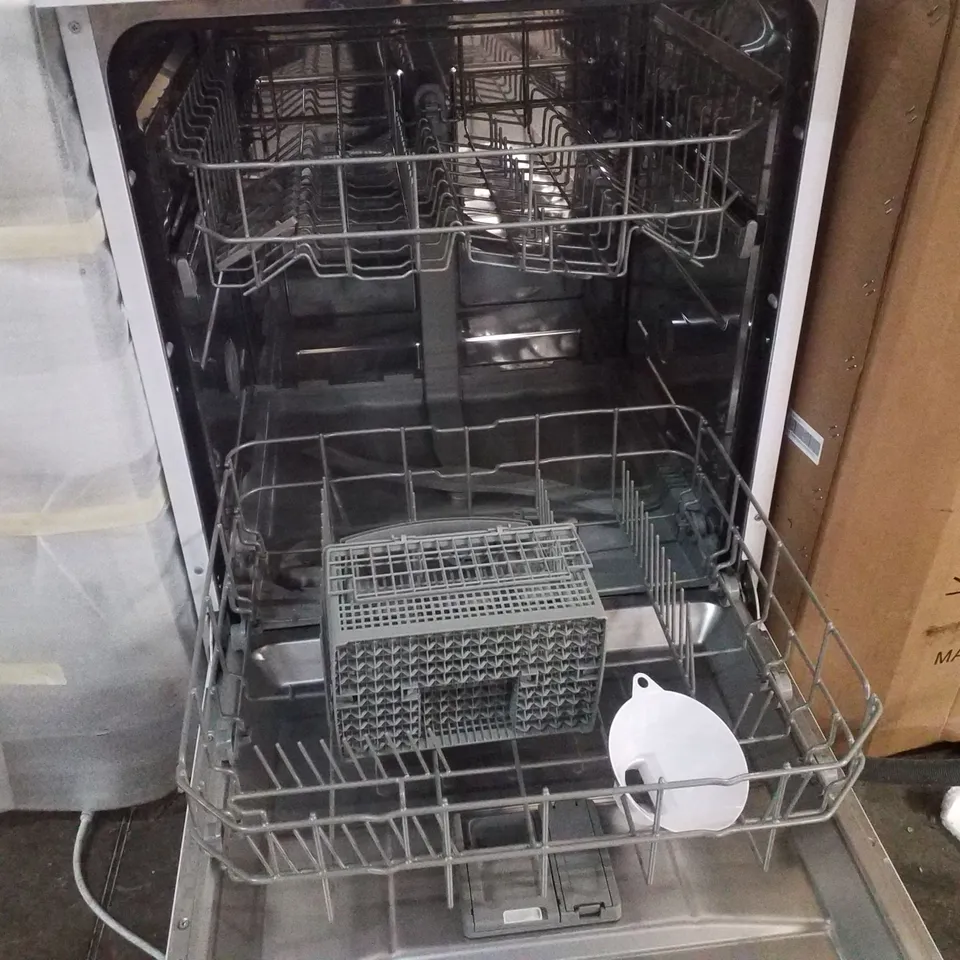 SWAN SDW751150W 12-PLACE FULLSIZE DISHWASHER - WHITE