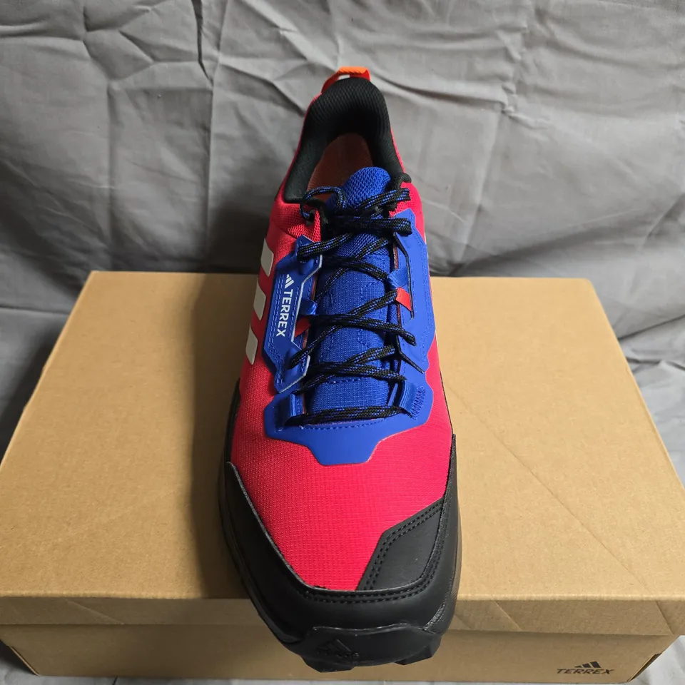 BOXED PAIR OF ADIDAS TERREX AX4 GTX TRAINERS - UK SIZE 10