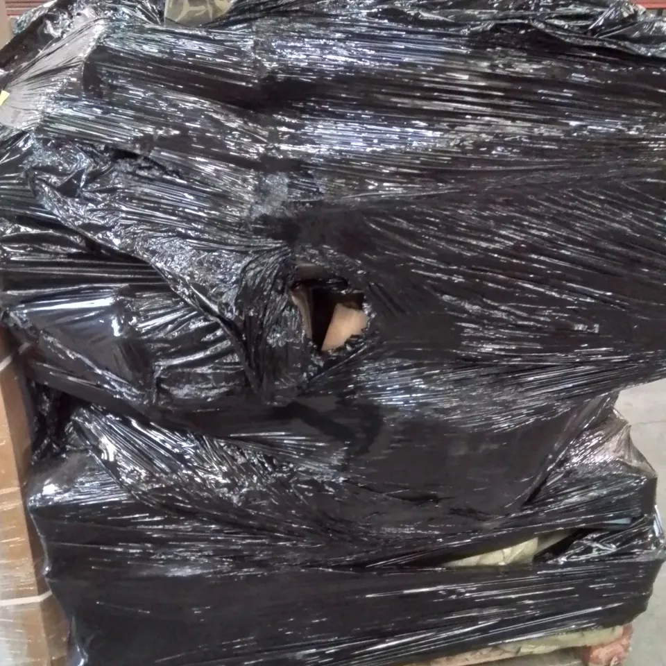 PALLET CONTAINING VARIOUS ASSORTED ITEMS TO INCLUDE YOGA MATS, PARASOL, BASES PET BEDS ETC.