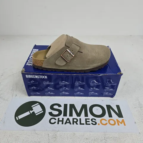 BOXED PAIR OF BIRKENSTOCK BOSTON BS IN TAUPE - UK 5