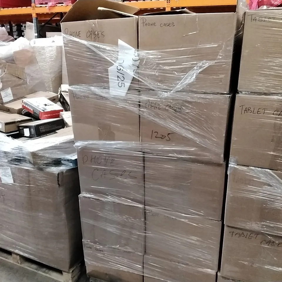 PALLET TO CONTAIN A LARGE QUANTITY OF PHONE PROTECTION PRODUCTS TO INCLUDE PHONE CASES AND SCREEN PROTECTORS // MODELS, SIZES AND BRANDS VARY 