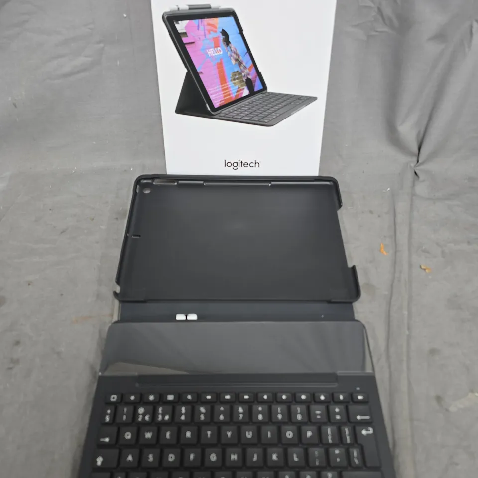 LOGITECH SLIM FOLIO IPAD 7TH GEN KEYBOARD 