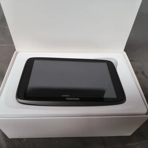 TOMTOM GO 6200 GPS NAVIGATION DEVICE – BOXED (WI‑FI)
