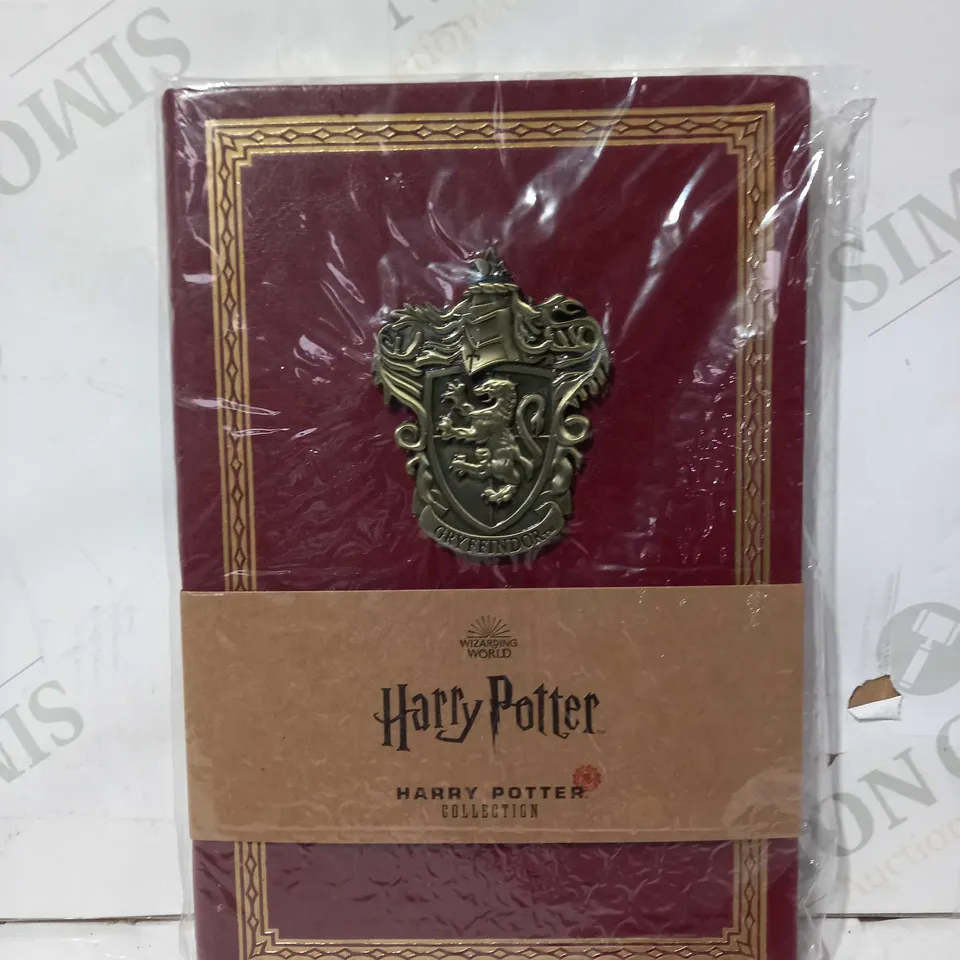 WIZARDING WORLD HARRY POTTER GRYFFINDOR NOTE BOOK