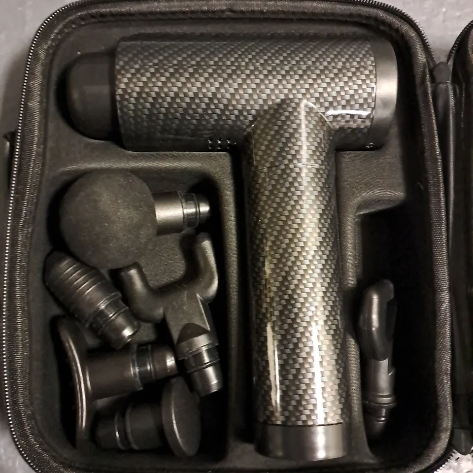 MASSAGE GUN IN PROTECTIVE CASE