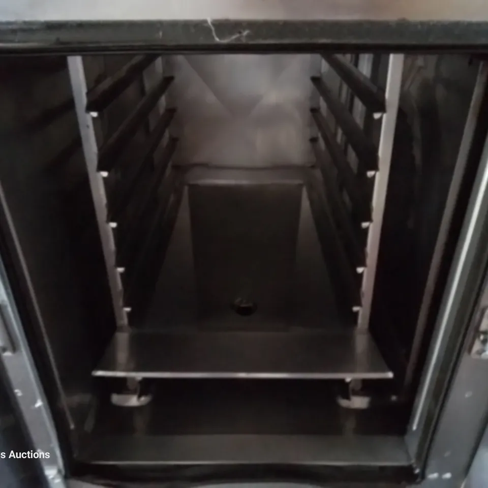 BKI 8 TRAY COMBI OVENModel CPE 1.06