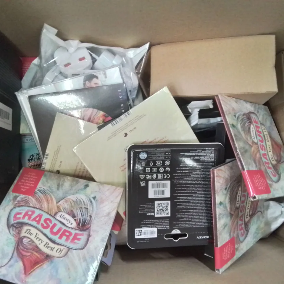 BOX CONTAINING LARGE AMOUNT OF MIXED BOXED ELECTRONIC ITEMS PHONE ACCESSORIES ETC.