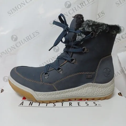 BOXED RIEKER WATER RESISTANT WARM HIKER BOOTS, NAVY - SIZE 7.5