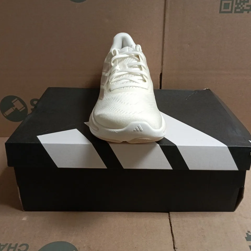 BOXED PAIR OF ADIDAS SUPERNOVA EASE TRAINERS IN CREAM/PALE DUSTY PINK SIZE UK 6