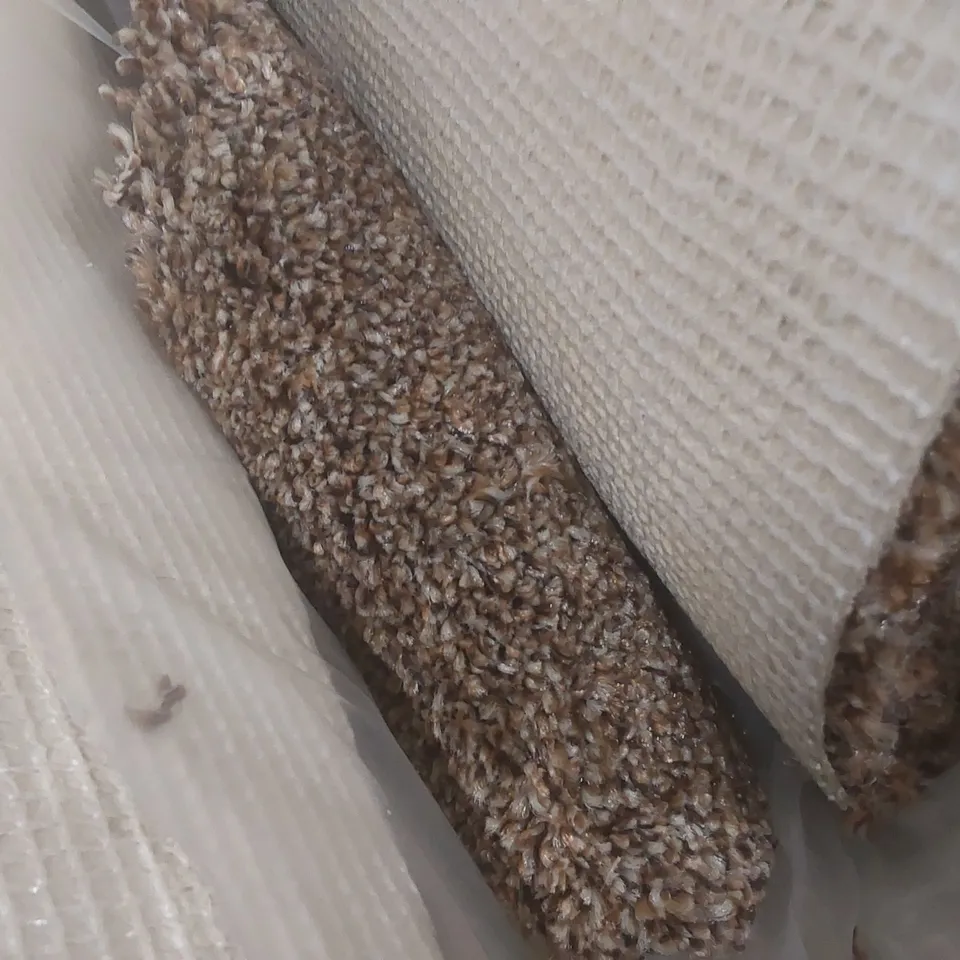 ROLL OF QUALITY STS HERITAGE LUXURY BROWN SUGAR CARPET - APPROXIMATELY 3 x 4m