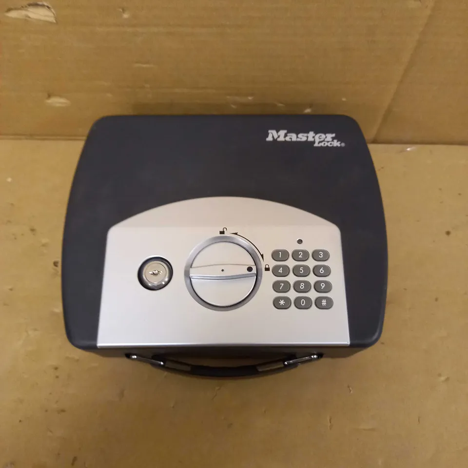 MASTERLOCK DIGITAL COMBINATION LOCK BOX