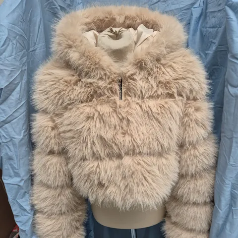 CREAM FUR COAT 