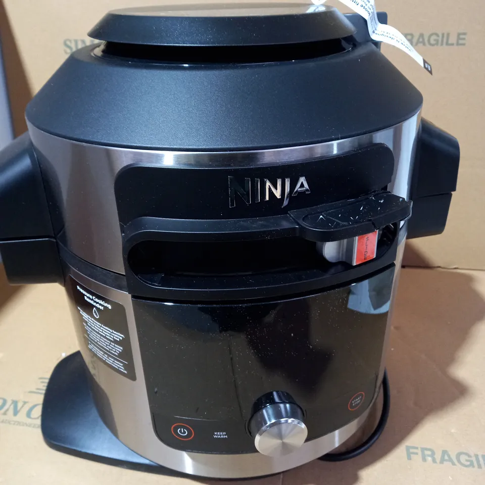 NINJA FOODI SMARTLID MULTI COOKER 