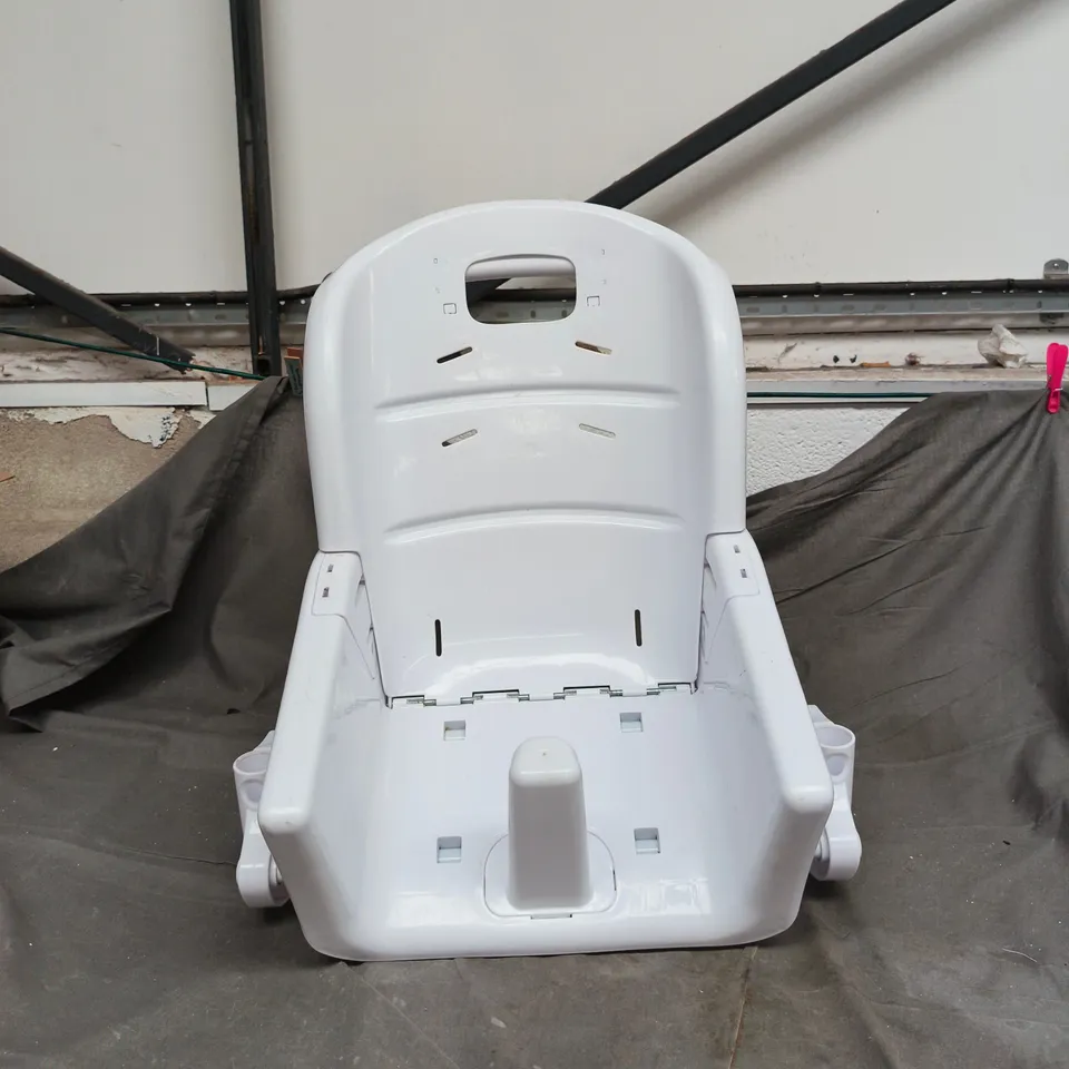 ADJUSTABLE HIGH CHAIR SEAT WHITE UNBOXED