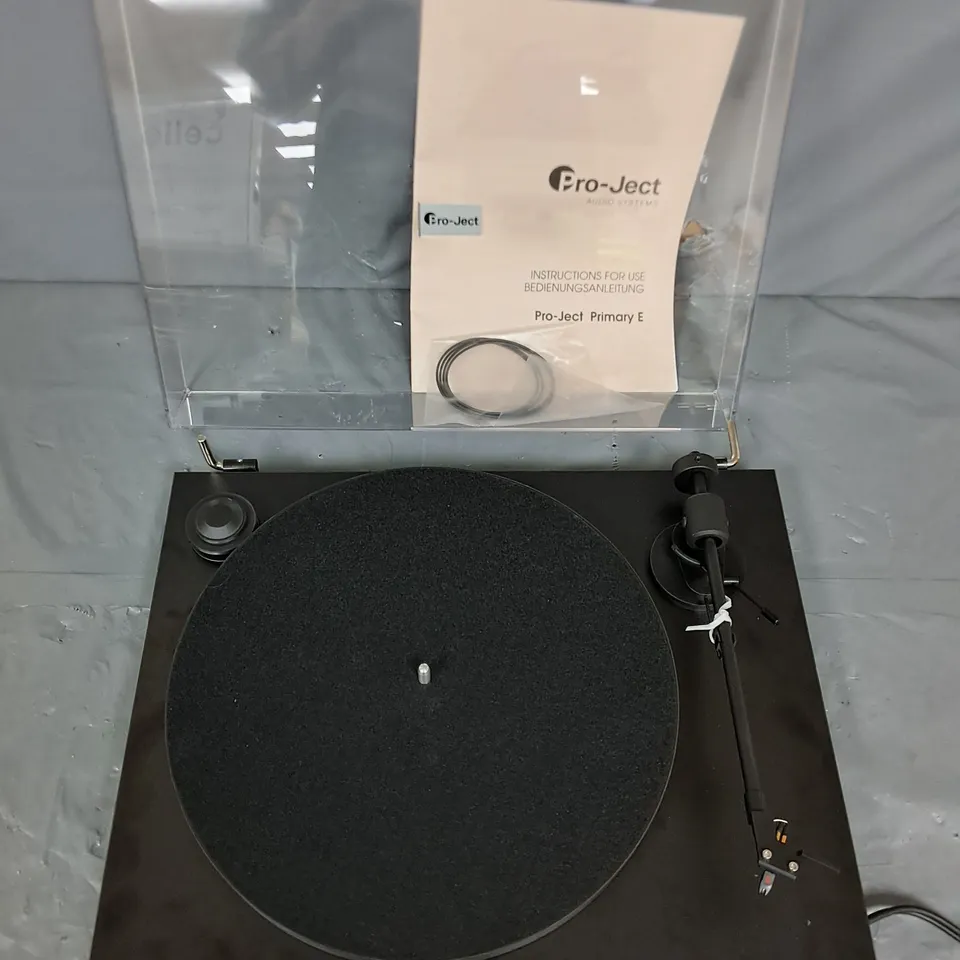 PROJECT PRIMARY E BLACK TURNTABLE