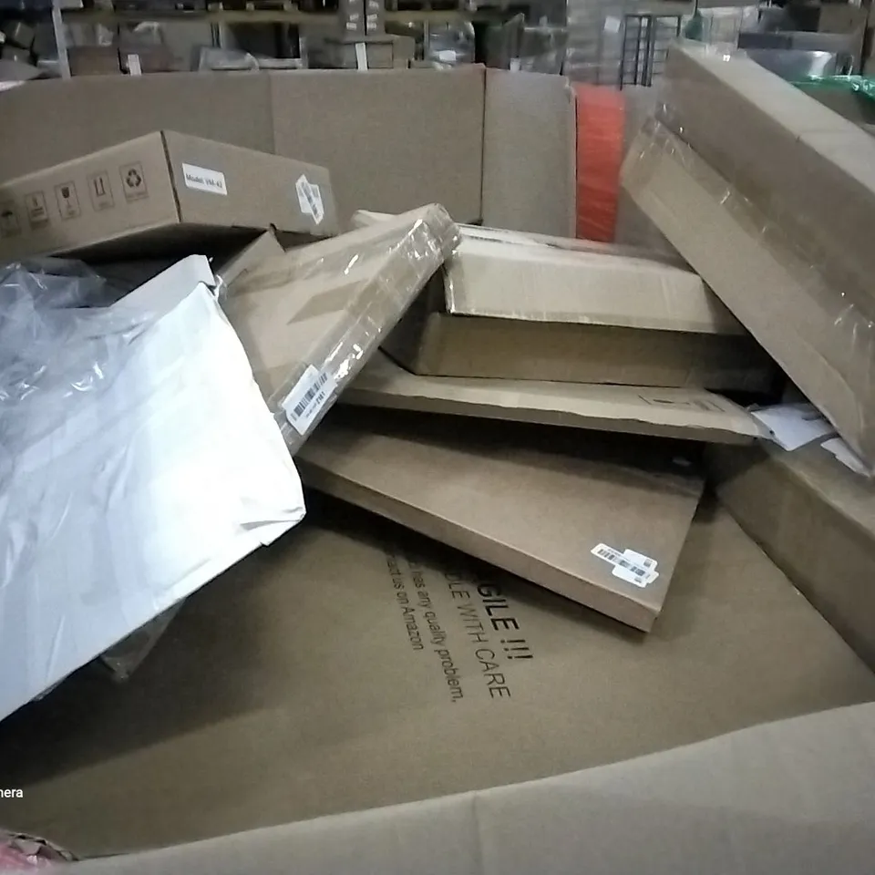 PALLET OF ASSORTED ITEMS INCLUDING LED LIGHTED MIRROR, ECOHEATER, AMISGLASS, LED CEILING LIGHT, BED GUARD FOR TODDLERS 
