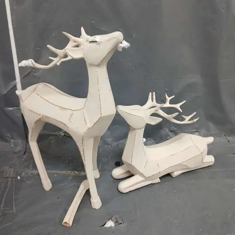 SET OF 2 STAG CHRISTMAS DECORATIONS