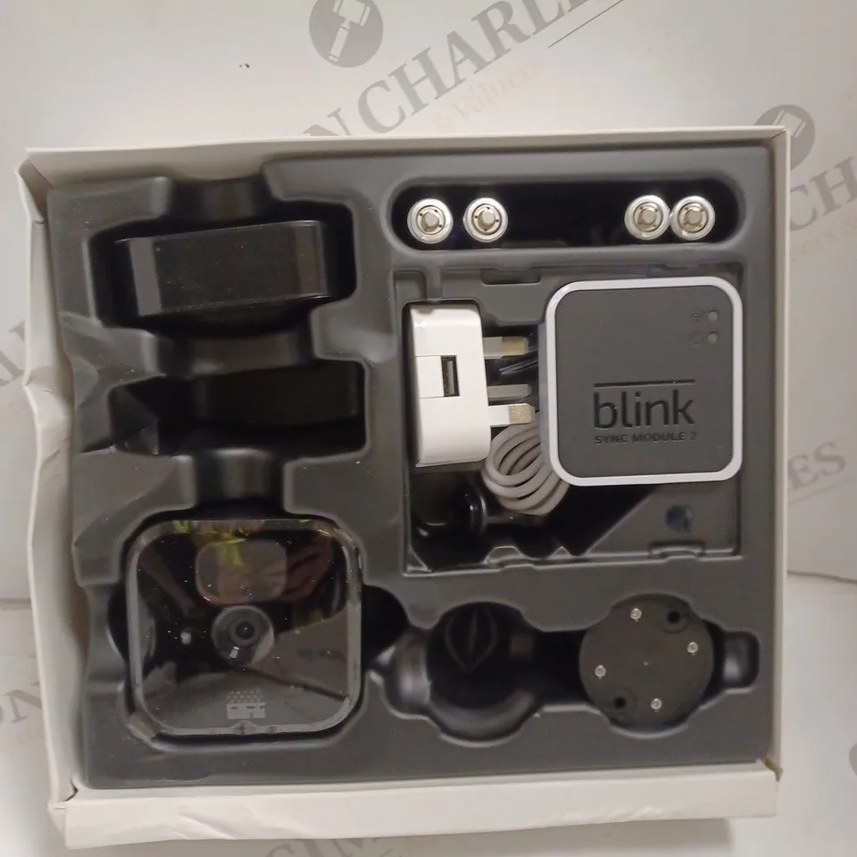 BOXED BLINK OUTDOOR SECURITY CAMERAS 