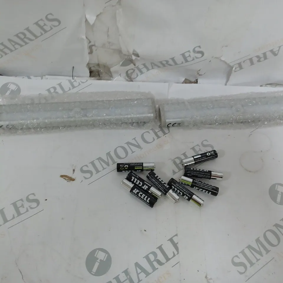 PAIR OF ADHESIVE LIGHT BARS 