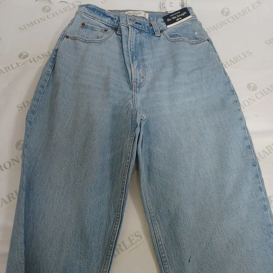 ABERCROMBIE & FITCH 90S STRAIGHT CURVE LOVE - 28/6L