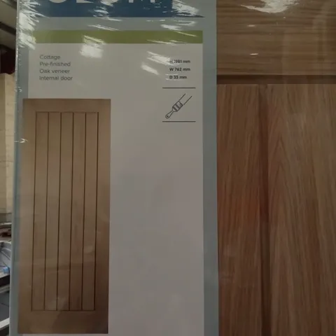 PACKAGED 1981 X 762MM COTTAGE PRE FINISHED OAK VENEER INTERNAL DOOR