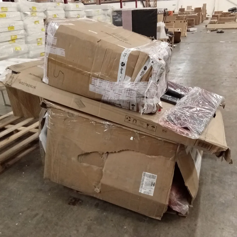 PALLET OF ASSORTED INCOMPLETE DESIGNER FURNITURE PARTS AND PIECES 