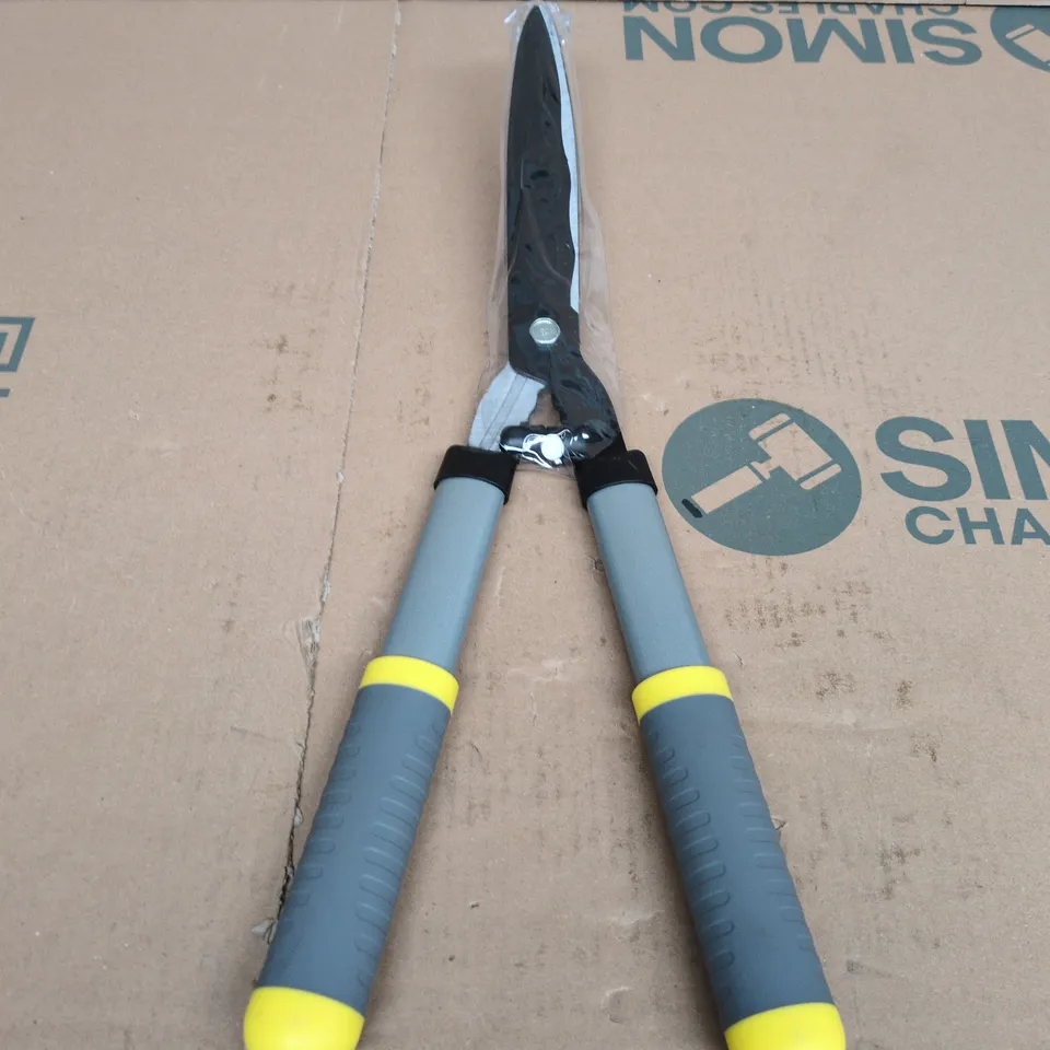 GARDEN HAND PRUNING SHEARS