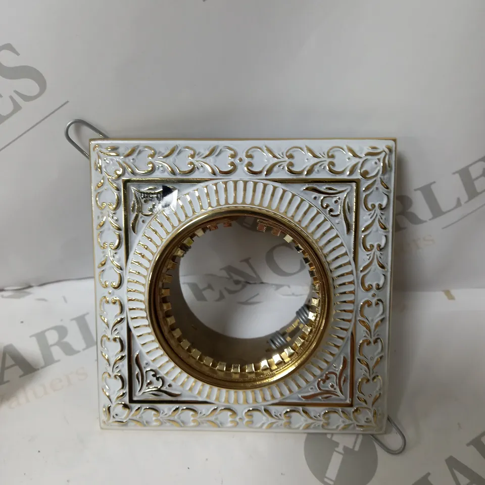 BOXED FEDE LIGHTING SAN SEBASTIAN TILT AND SWIVEL FLUSH MOUNING EYE IN GOLD/WHITE