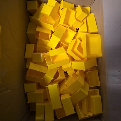 LARGE QUANTITY OF YELLOW PLASTIC STORAGE BOXES IN VARIOUS SIZES 