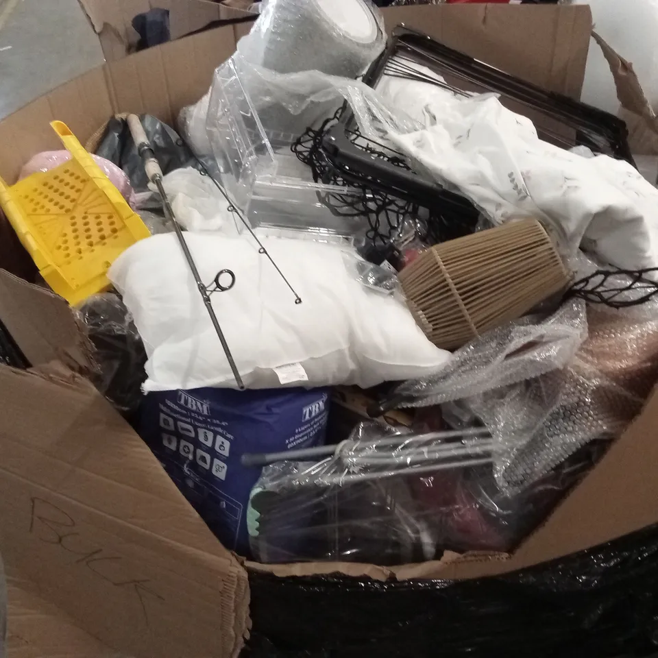 PALLET OF ASSORTED HOUSEHOLD GOODS AND PRODUCTS TO INCLUDE; TBM UNDERPADS, FISHING ITEM ETC