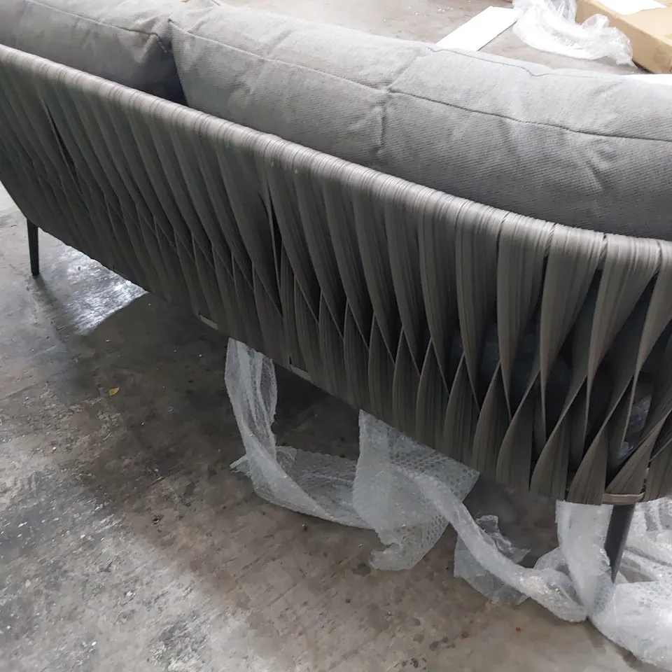 DESIGNER WOVEN REED EFFECT THREE SEATER PATIO SOFA WITH CUSHIONS 
