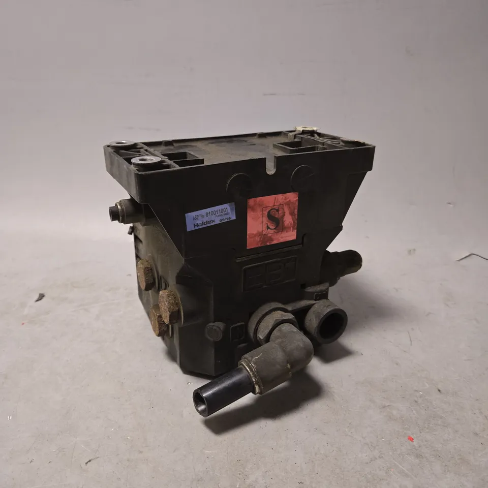 HALDEX BREAK SYSTEM VALVE EBS AXLE MODULATOR - 812011001