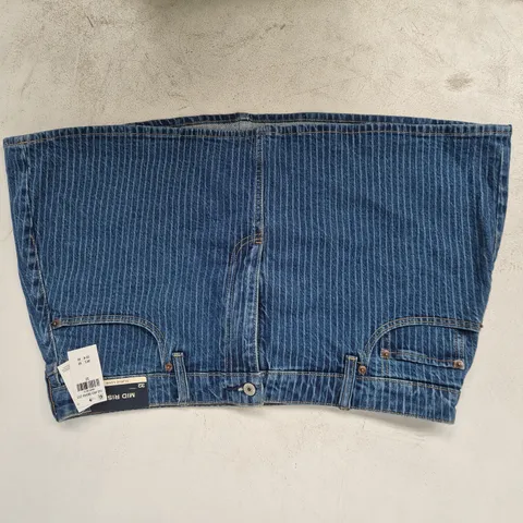 ABERCROMBIE & FITCH CURVE LOVE MID RISE DENIM MINI SKORT SIZE 32