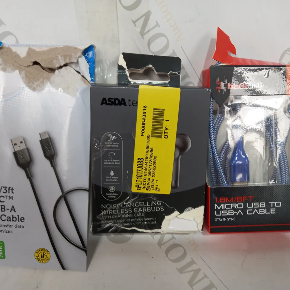LOT OF APPROXIMATELY 20 ASSORTED HOUSEHOLD ITEMS TO INCLUDE ONN USB-C TO USB-A MALE CABLE, ASDA TECH NOISE CANCELLING WIRELESS EARBUDS, BLACKWEB MICRO USB TO USB-A CABLE, ETC