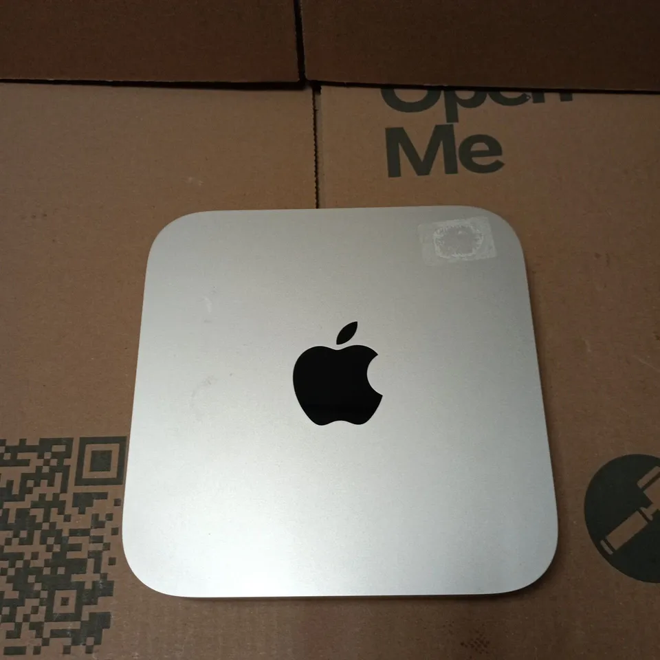 APPLE MAC MINI – SILVER DESKTOP COMPUTER