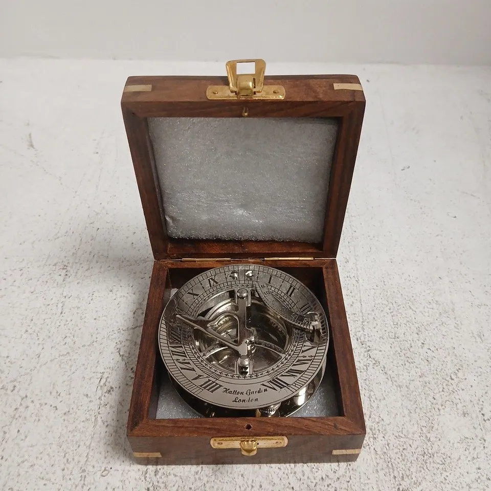 MARINE NAUTICAL COMPASS IN WOODEN BOX WITH ANCHOR MOTIF