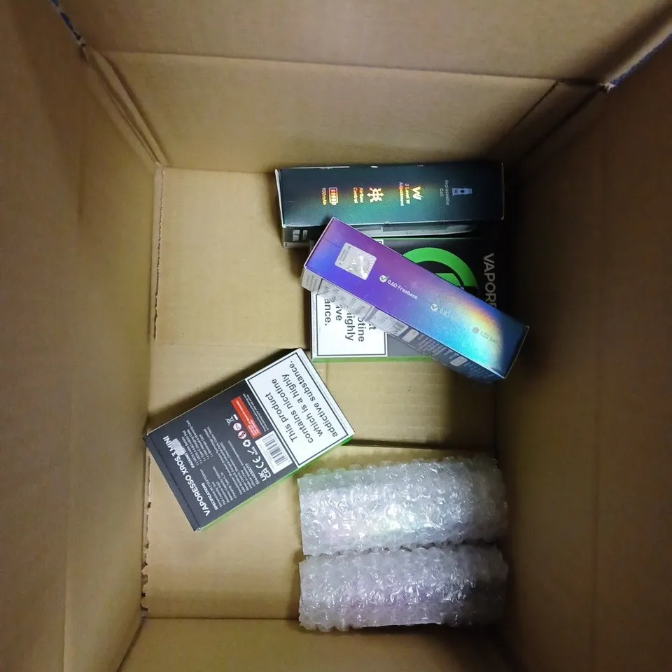 BOX OF APPROX 10 ITEMS TO INCLUDE CALIBURN A2, VAPORESSO XROS 3, OXVA XLIM C. 