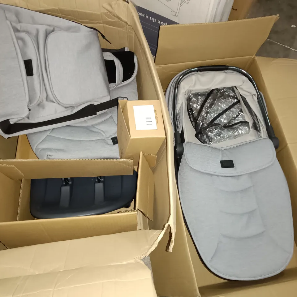 OYSTER 3 CARRY COT AND ACCESSORIES TO INCLUDE BACKPACK AND CAR SEAT ADAPTERS - GREY / 2 BOXES