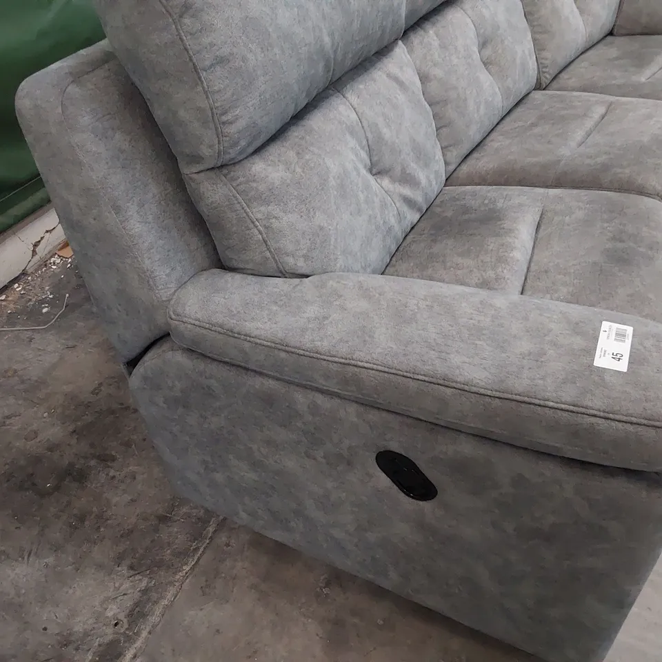 QUALITY BRITISH DESIGNER G PLAN BURFORD MANUAL RECLINING THREE SEATER CURVED SOFA PRAMA PEWTER FABRIC 