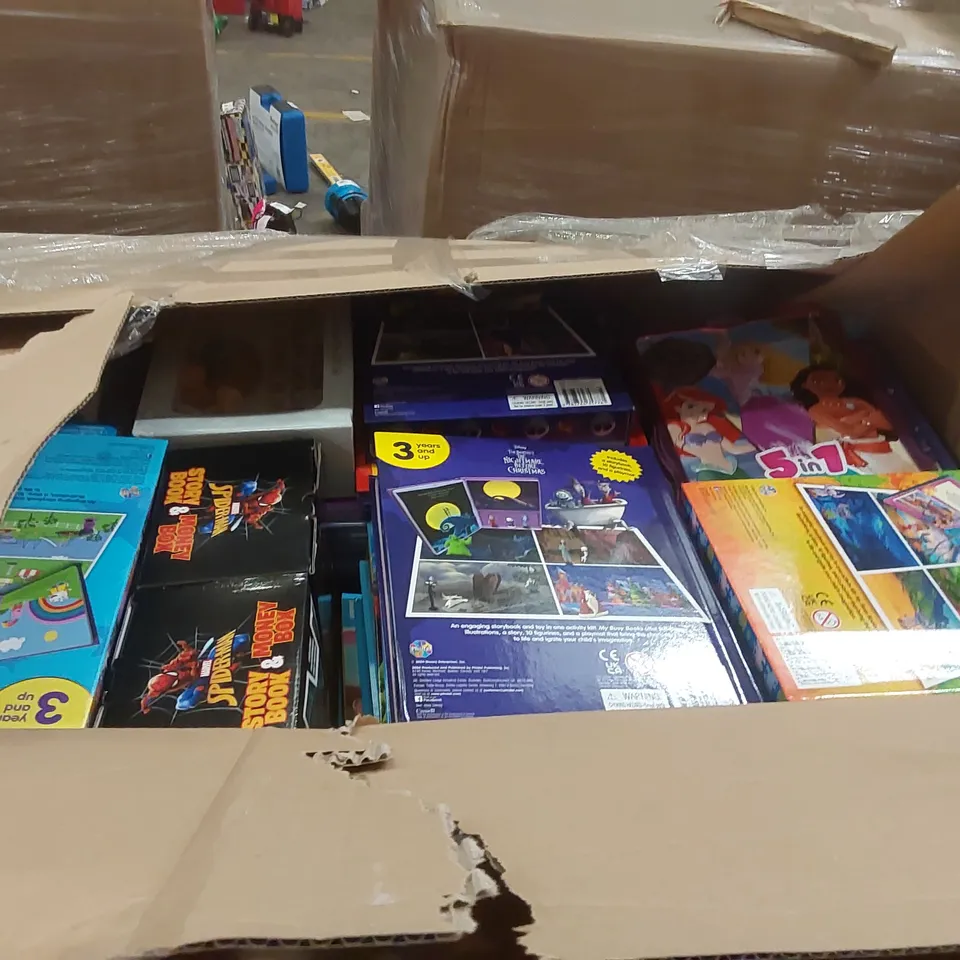 PALLET CONTAINING A LARGE QUANTITY OF ASSORTED CHILDREN'S BOOKS AND RELATED ITEMS 