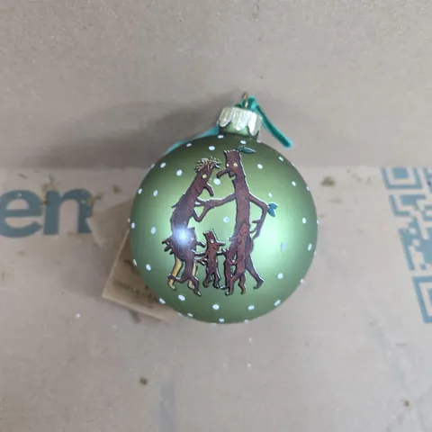 APPROXIMATELY 96 GISELA GRAHAM X STICKMAN CHRISTMAS BAUBLES IN GREEN