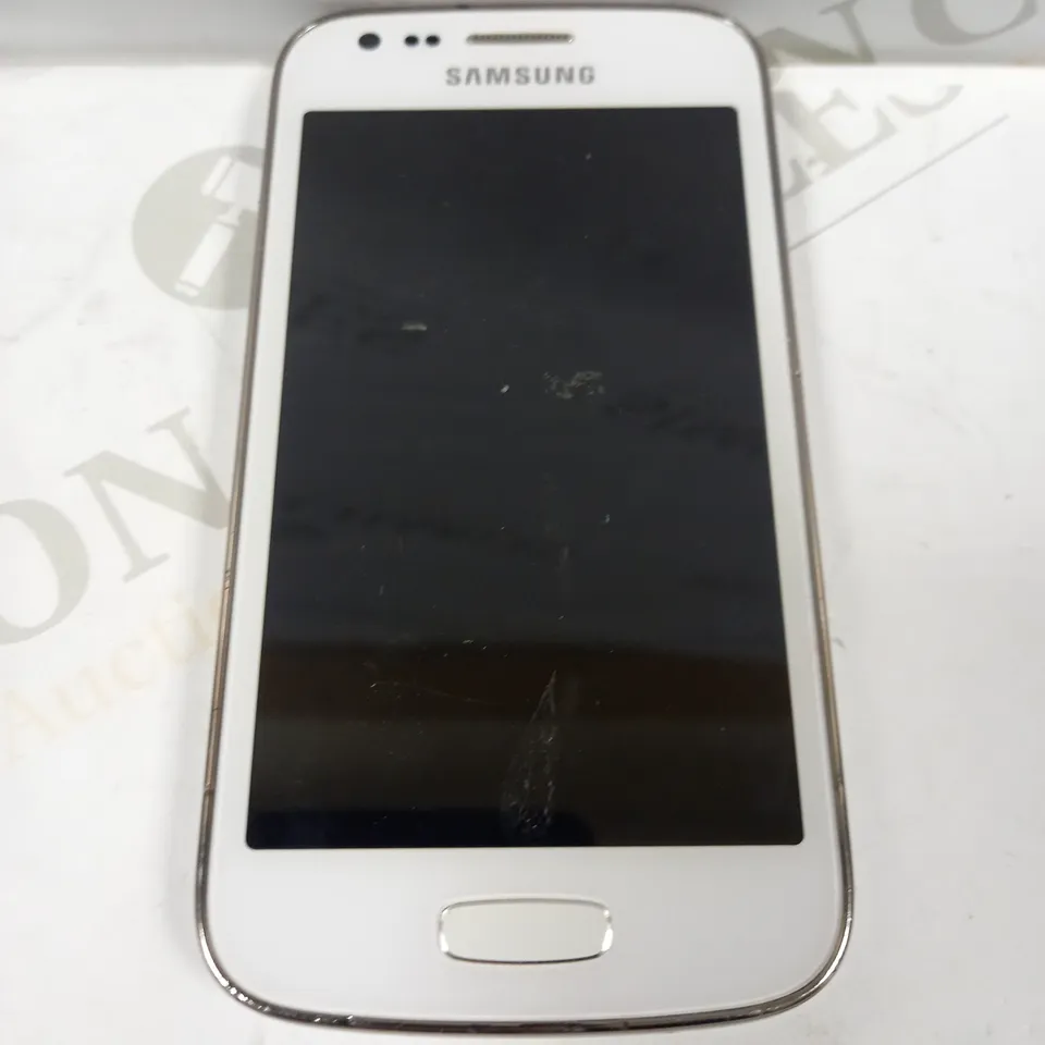 SAMSUNG GALAXY ACE 3 (GT-S7275R)