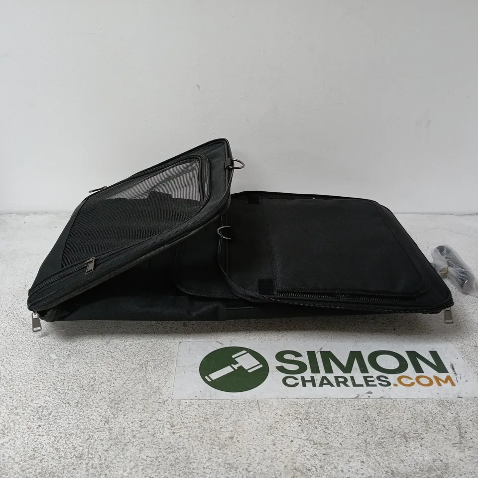 PET BAG CARRIER – BLACK WITH MESH PANEL 
