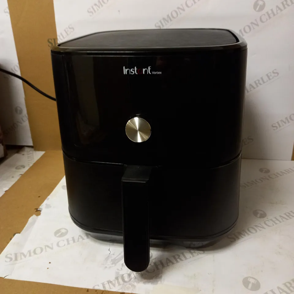 INSTANT POT VORTEX AIR FRYER