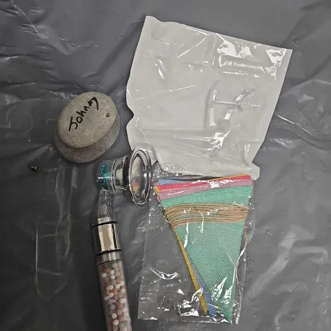 BOX OF ASSORTED HOME AND ACCESSORIES ITEMS TO INCLUDE - STONES - SHOWER HEAD - BUNTIN 