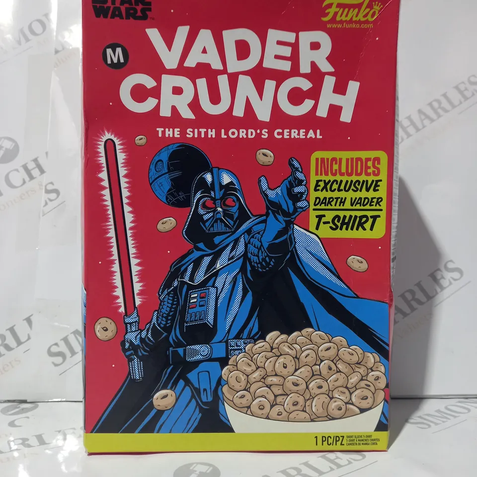 BOXED FUNKO STAR WARS VADER CRUNCH T-SHIRT SIZE M