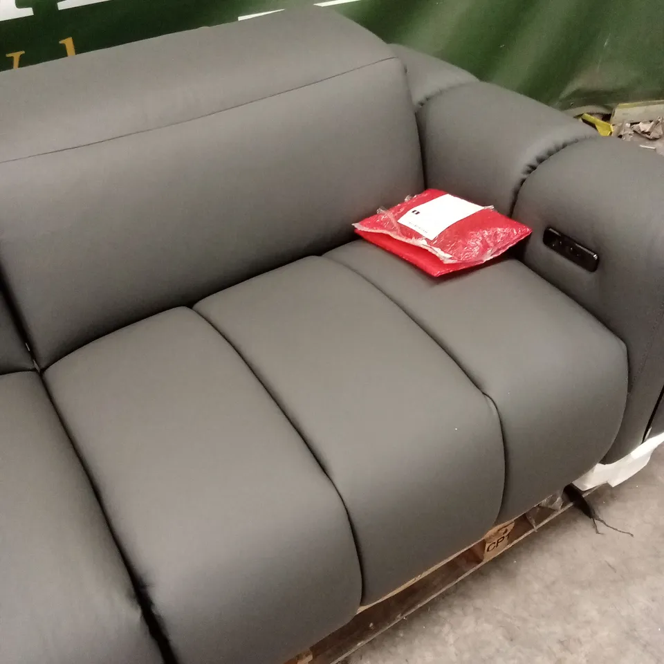 QUALITY DESIGNER ITALIAN MADE LARGE GIORGIO 3 SEATER ELECTRIC RECLINER LEATHER SOFA