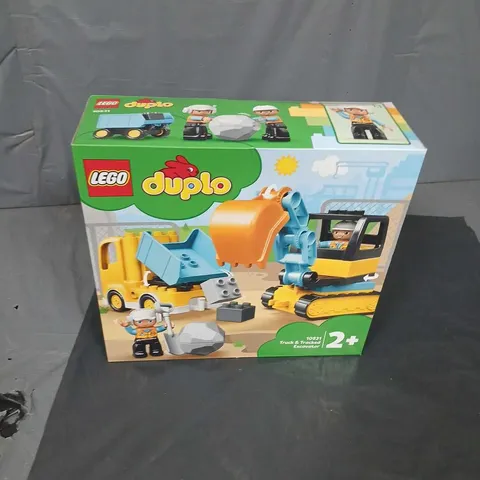 LEGO DUPLO 10931 TRUCK & EXCAVATOR CONSTRUCTION SITE – BOXED