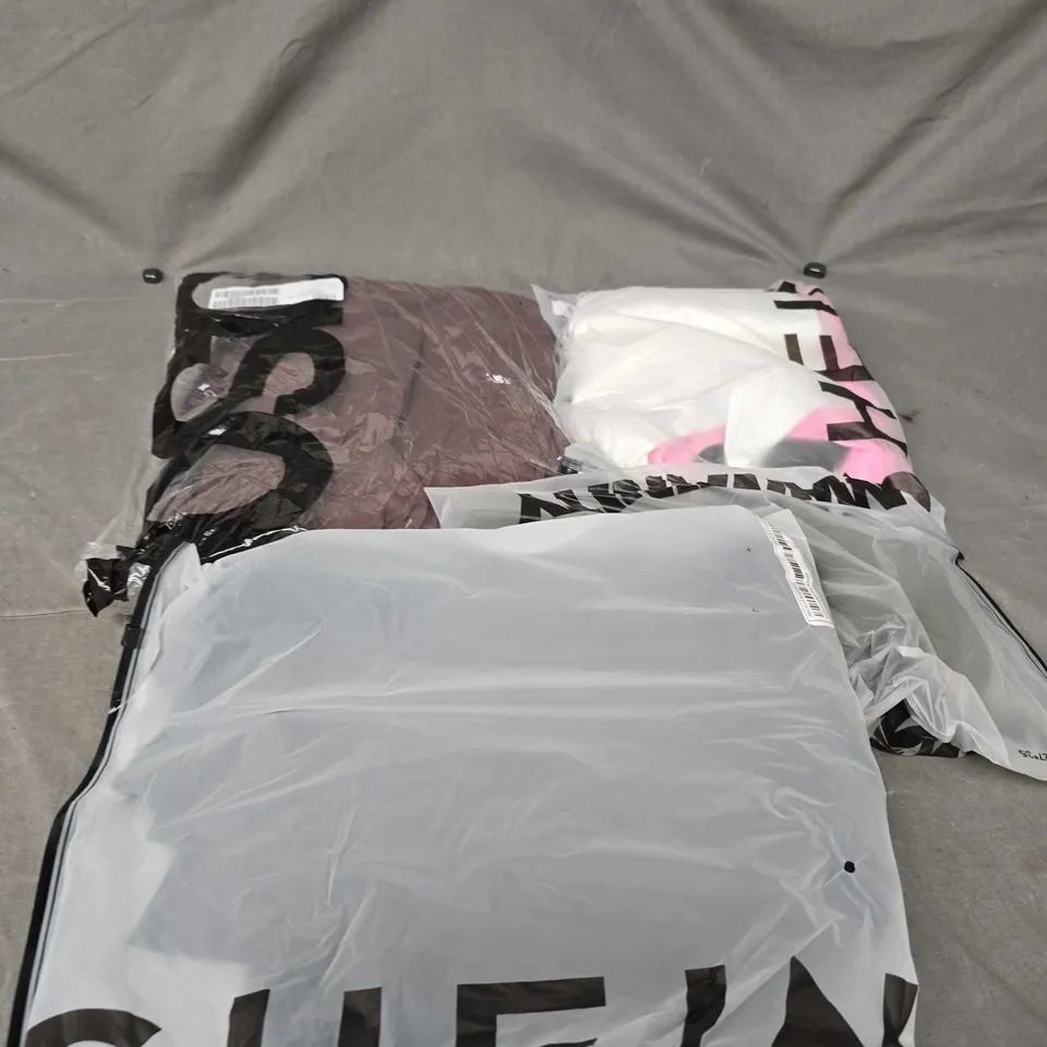 LARGE BOX OF APPROXIMATELY 20 ASSORTED CLOTHING ITEMS IN VARIOUS SIZES, STYLES AND COLOUR 