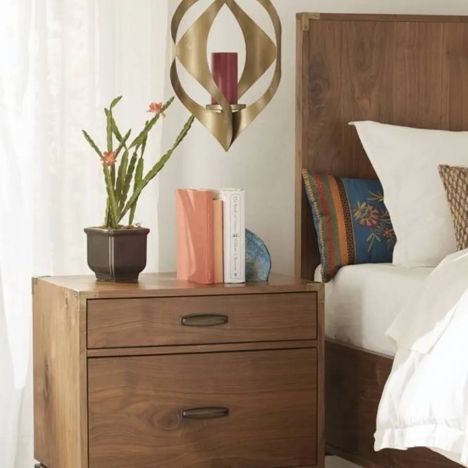 BRAND NEW BOXED MODUS FURNITURE ADLER NIGHT STAND NATURAL WALNUT AN1681